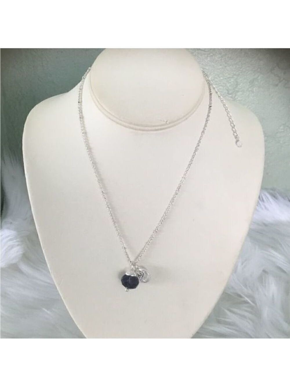Avon NWT Inspiring‎ Jeweled Charm Necklace purple